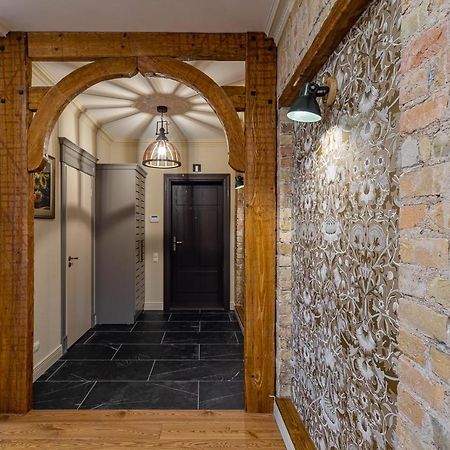 Dzirnavu Residence 2 Bedroom Apartment リガ エクステリア 写真