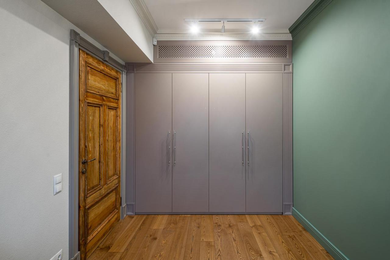 Dzirnavu Residence 2 Bedroom Apartment リガ エクステリア 写真
