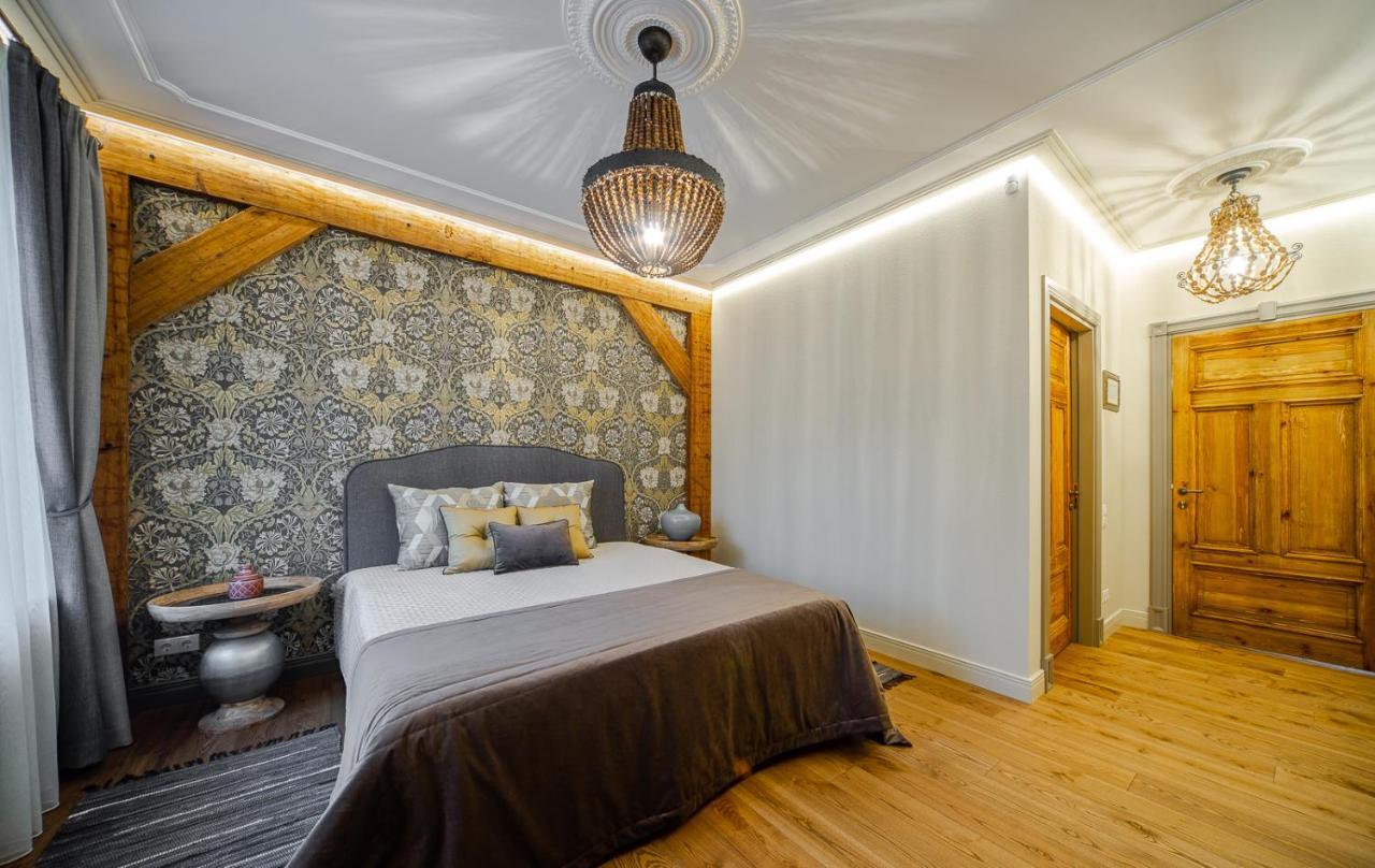 Dzirnavu Residence 2 Bedroom Apartment リガ エクステリア 写真