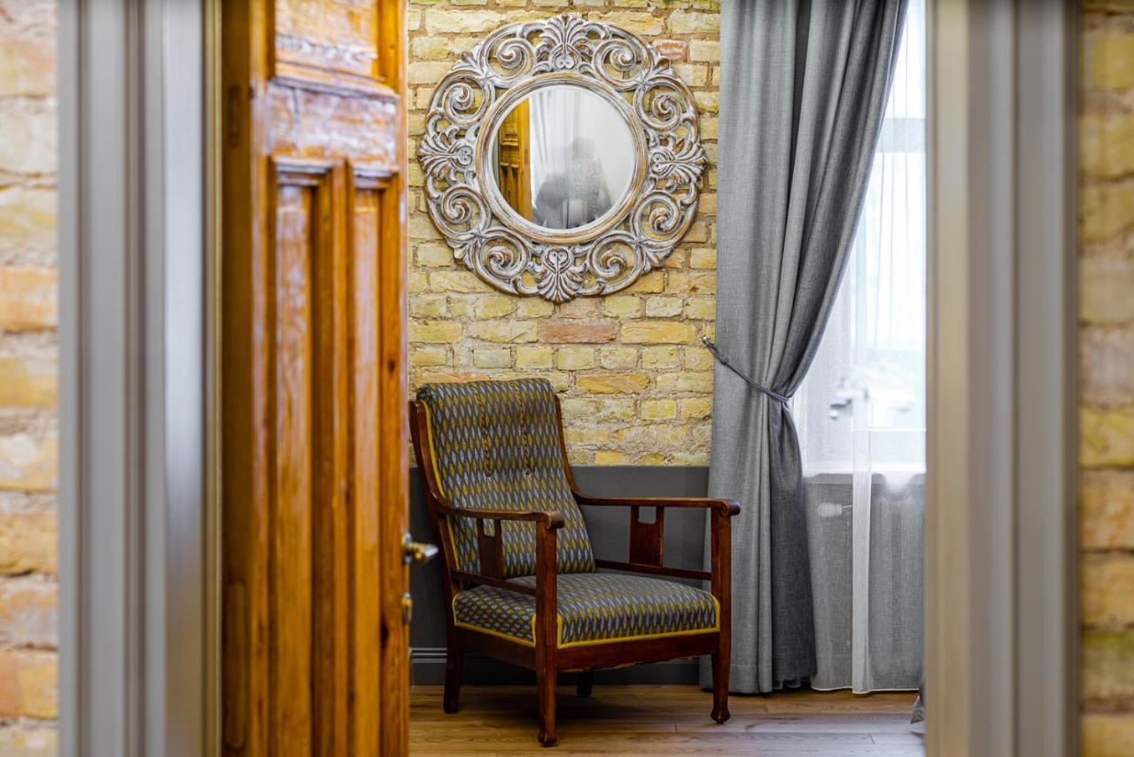Dzirnavu Residence 2 Bedroom Apartment リガ エクステリア 写真